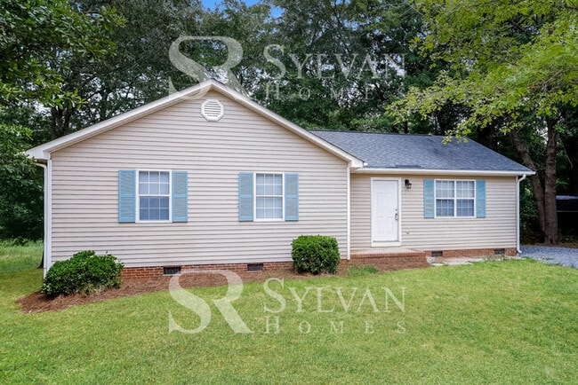 Building Photo - Cute, cozy and comfortable