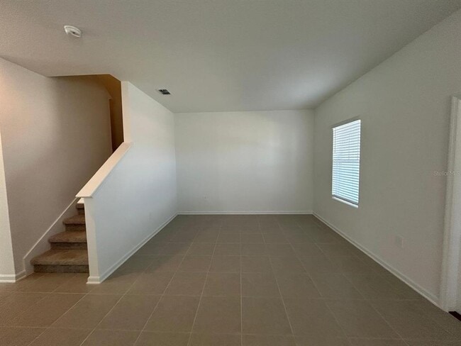 Foto del edificio - 5792 Meditation Dr