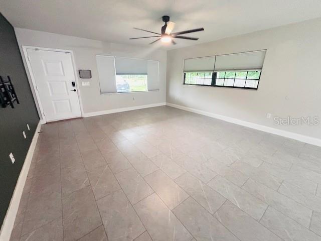 Foto del edificio - 3502 Bloomingdale Ave