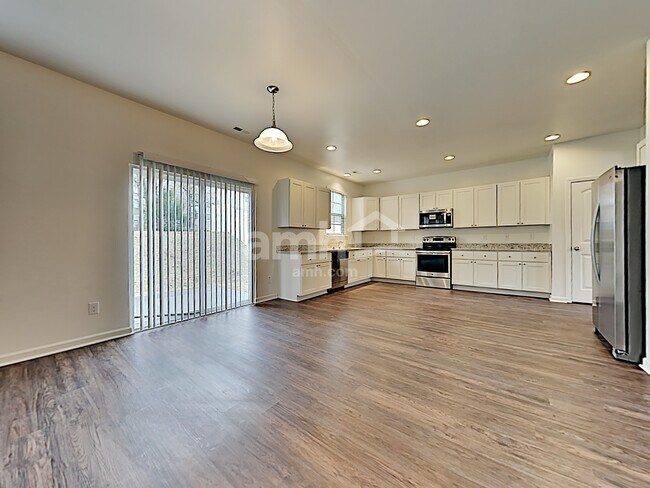 Building Photo - 3730 Nicolyn Dr