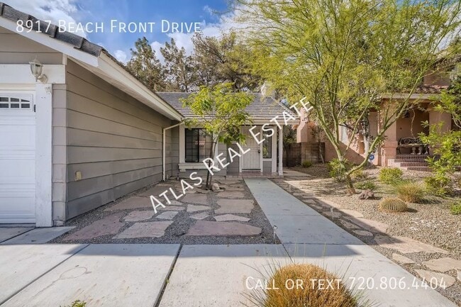 Building Photo - FABULOUS 4 Bedroom Single Story Home | The...