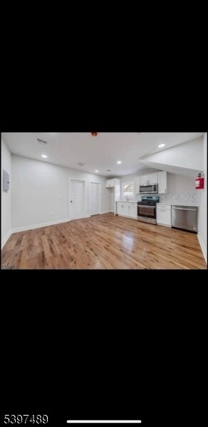 Foto del edificio - 2037 Gless Ave