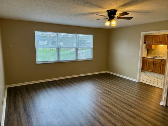 Foto del edificio - 515 Monroe Ave