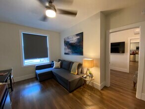 Building Photo - 155 W Santa Clara St