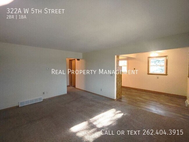 Foto del edificio - 322 W 5th St
