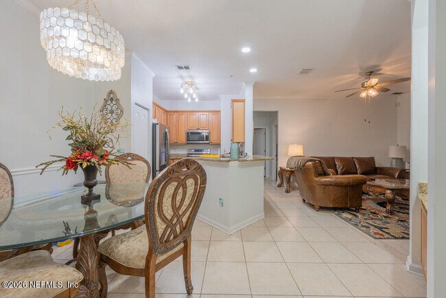 Foto del edificio - 8601 Beach Blvd