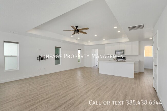 Photo - 3559 S Lydia Ann Ln Townhome