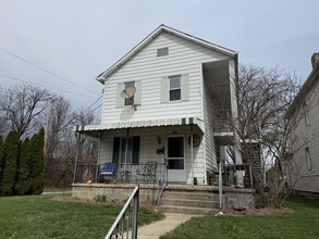 Building Photo - 429-431 E King St