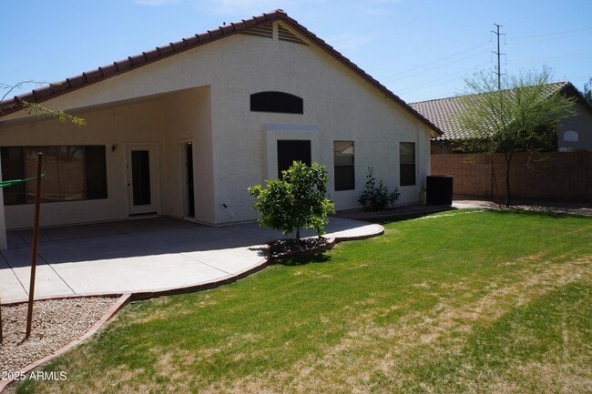 Building Photo - 3418 W Adobe Dam Rd