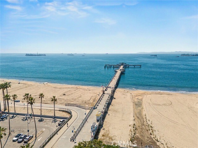 Foto del edificio - 3939 E