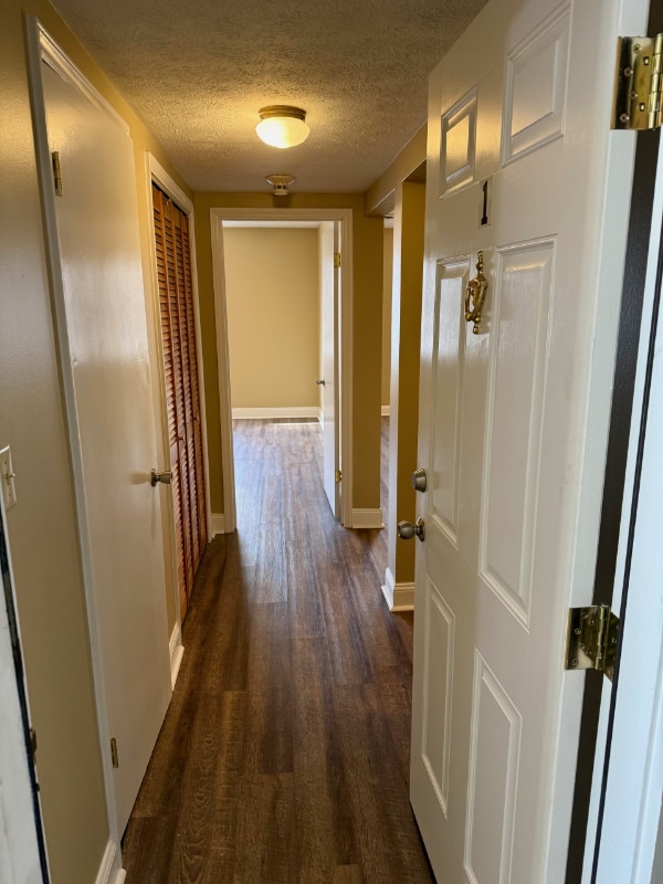 Building Photo - 946 Madison Ave