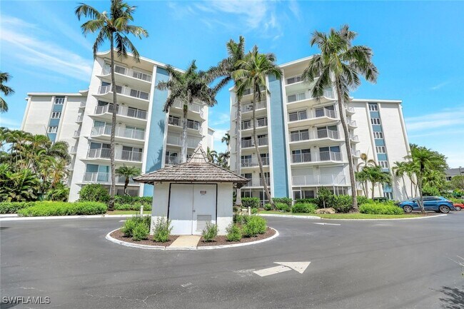 Foto del edificio - 1300 Gulf Shore Blvd N