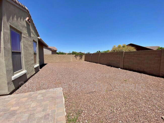 Building Photo - 3967 N Founder Cir