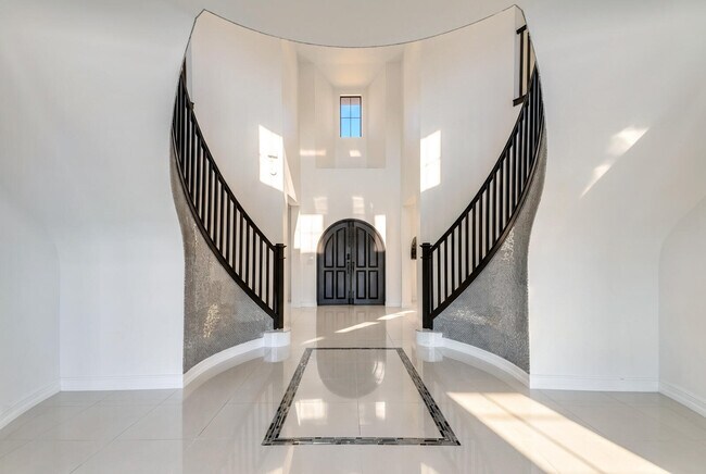 Foto del edificio - 9065 Watercrest Cir E