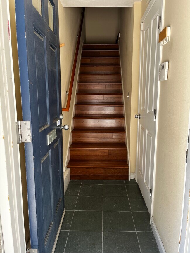 Foto del edificio - 10 Scott Aly