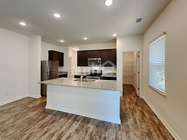Building Photo - 8615 Blair Court