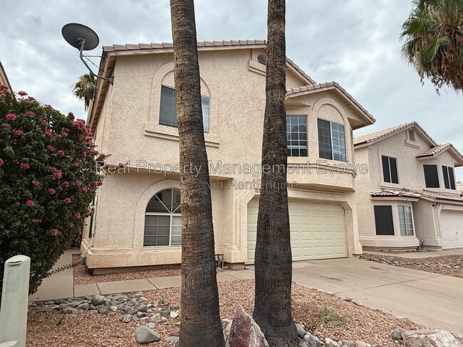 Building Photo - 3725 E Taro Ln