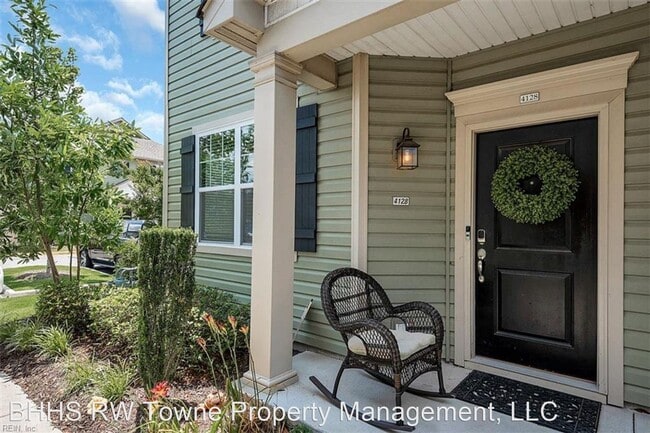Building Photo - 2 br, 2.5 bath House - 4128 Claredon Way