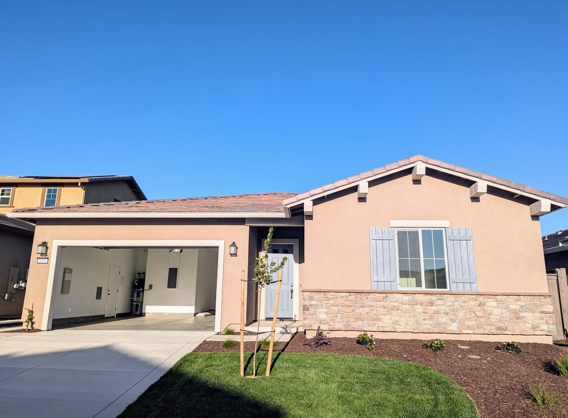 Foto principal - 5069 Brooks Cir