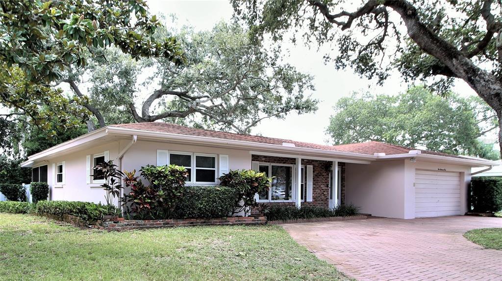 Primary Photo - 1001 Brookside Dr