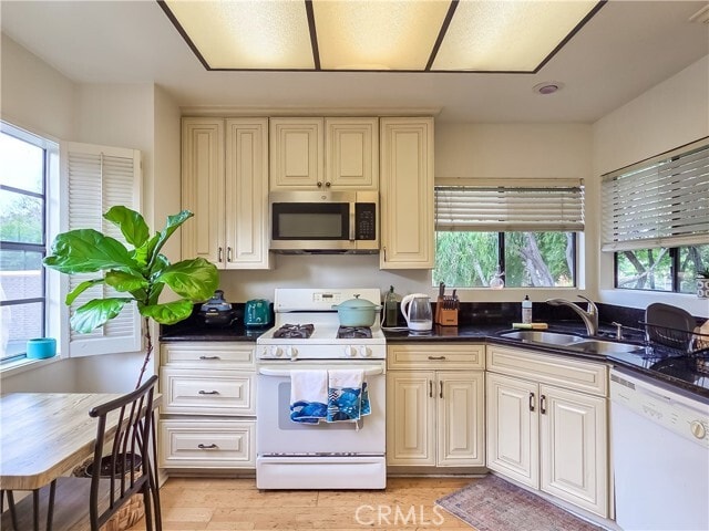 Building Photo - 59 Rainbow Ridge