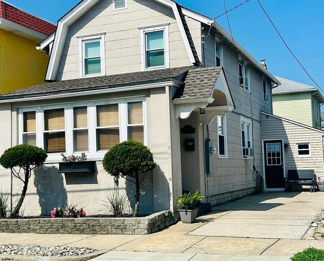 Primary Photo - 111 N New Haven Ave