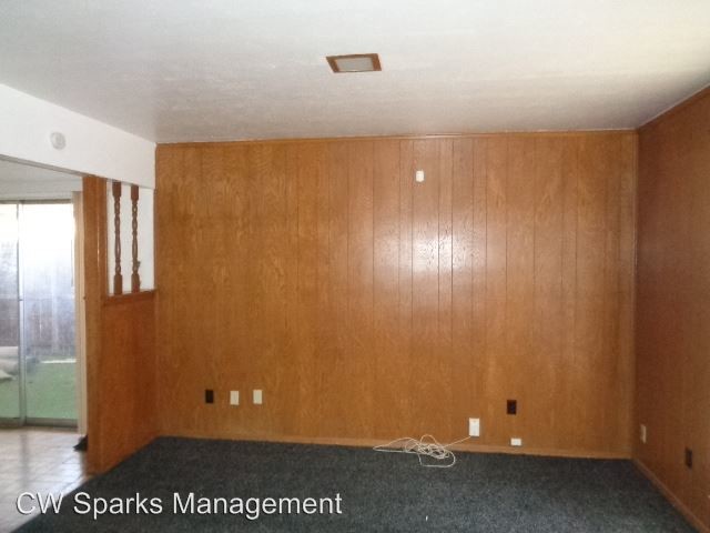 Building Photo - 4037-4037 Ovid Ave