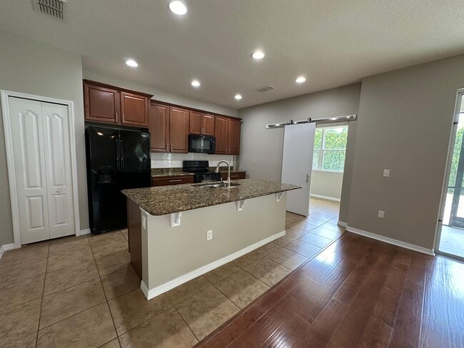 Building Photo - 1566 Auburn Hills Ct