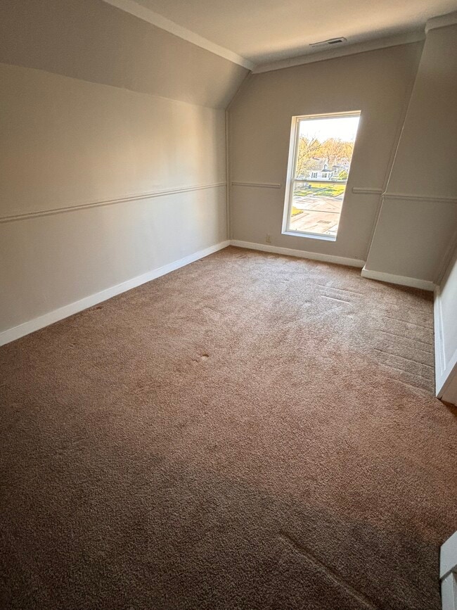 Bedroom 2 - 307 Cleveland Ave