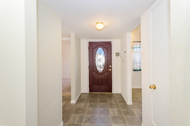 Building Photo - 1308 E Carmelita Dr