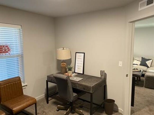 Foto del edificio - Great ground floor unit in Provo