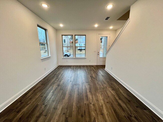 Building Photo - Brand New 3 Bed, 2.5 Bath Home w/ 2 Car Ga...