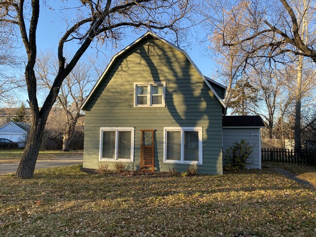 Front of house as viewed from the street. - 505 24th St NW