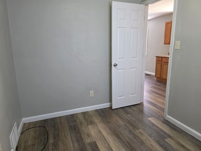 Building Photo - 2721 Milburn Blvd