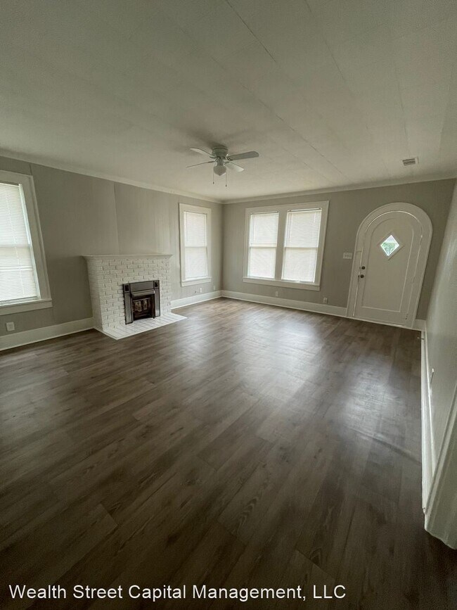 Foto del edificio - 2 br, 1 bath House - 2530 Laurel St