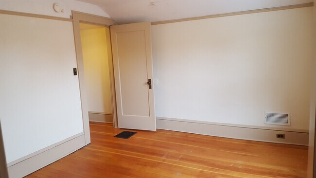 Foto del edificio - 2330 SE Tamarack Ave