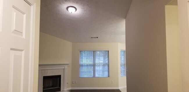 Foto del edificio - 2989 Arden Ridge Ter