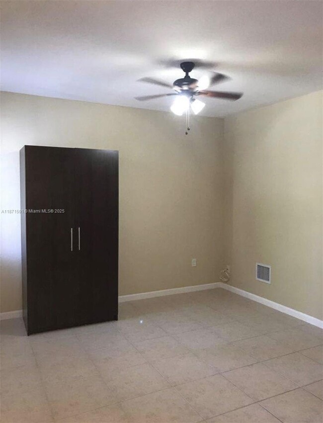 Foto del edificio - 14131 SW 276th St