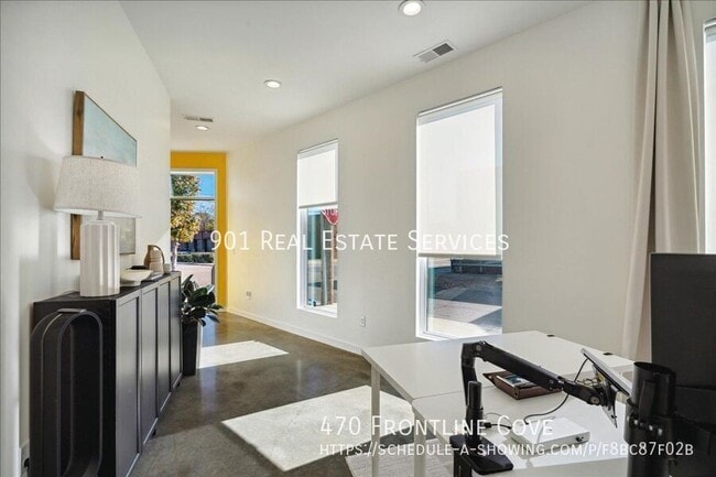 Building Photo - 470 Frontline Cove