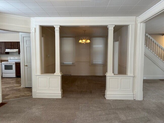 Building Photo - Single Family Central Dauphin School Distr...