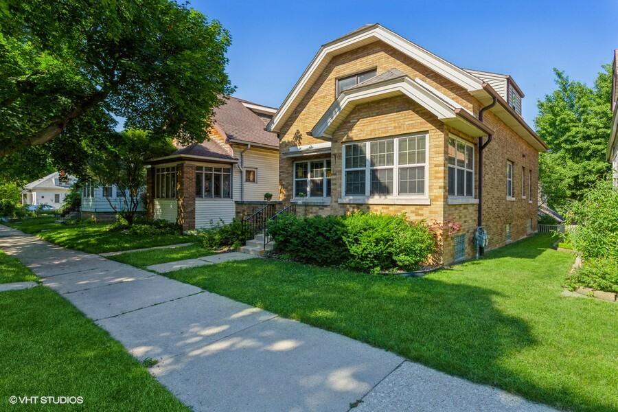 2753 S Adams Ave, Milwaukee, WI 53207 Room for Rent in Milwaukee, WI
