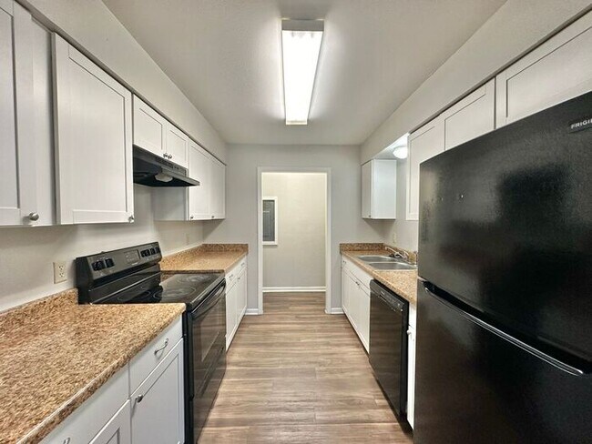 Foto del edificio - Available-2 Bed 2 Bath Apartment in Central Tyler!