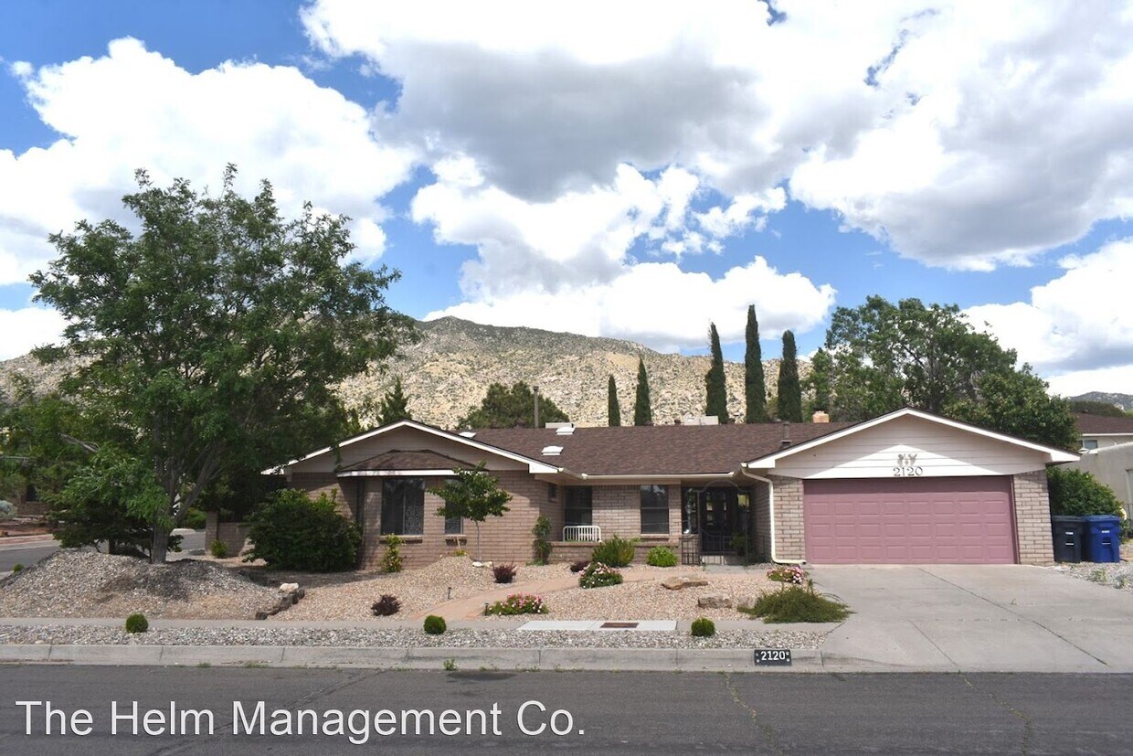 Primary Photo - 4 br, 2 bath House - 2120 Father Sky