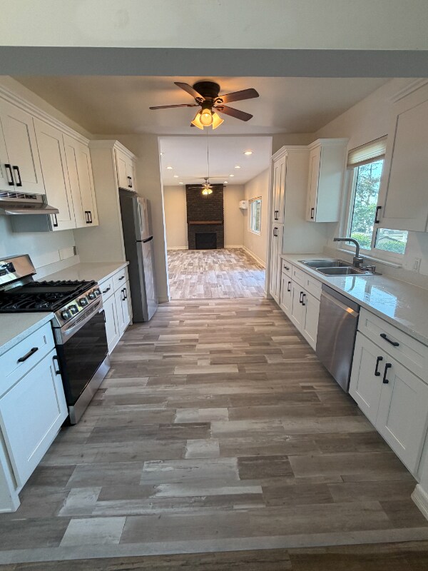 Building Photo - 1134 E 5th Ave