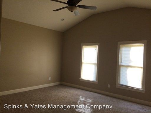Building Photo - 505 Dale Dr