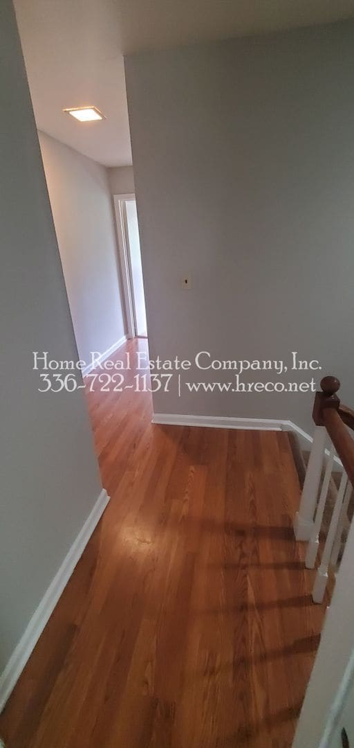 Building Photo - 1453 Brookwood Dr