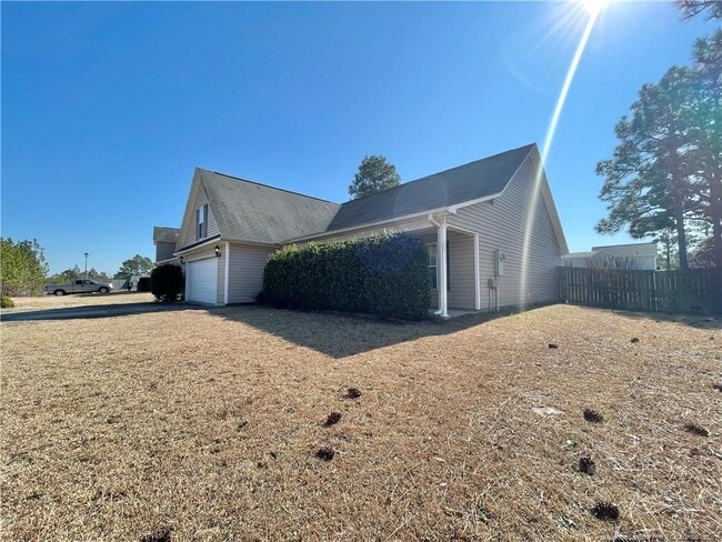 Building Photo - 60 Chinkapin Oak Cir