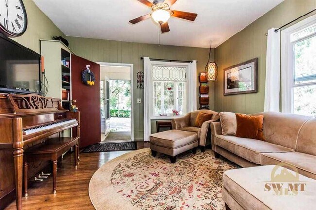 Foto del edificio - Charming Southside Bozeman Home