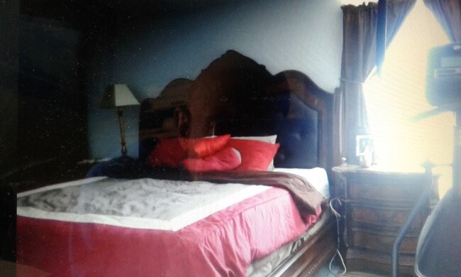 Dormitorio - 1206 Krause Ct