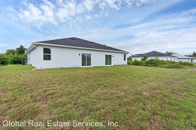 Building Photo - 3 br, 2 bath House - 9334 Agate St.